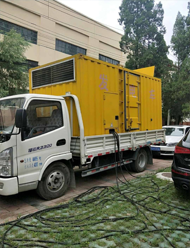 东河发电车出租-柴油发电机组排烟系统设计要求及其考虑因素