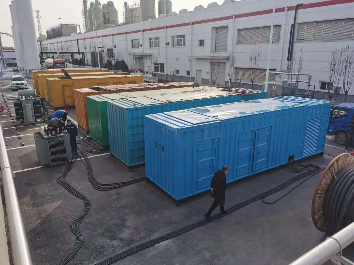 东河发电机出租-两相发电机与三相发电机有何区别?