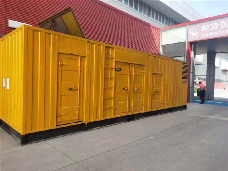 东河国内外发电机组租赁合同在明确设备维护责任方面有哪些不同做法？