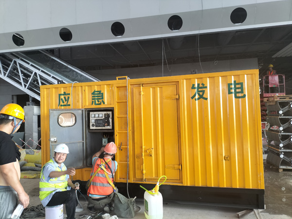 东河怎样判断空气滤清器是否需要更换？